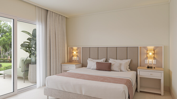 Standard Swim-Up Tropical View